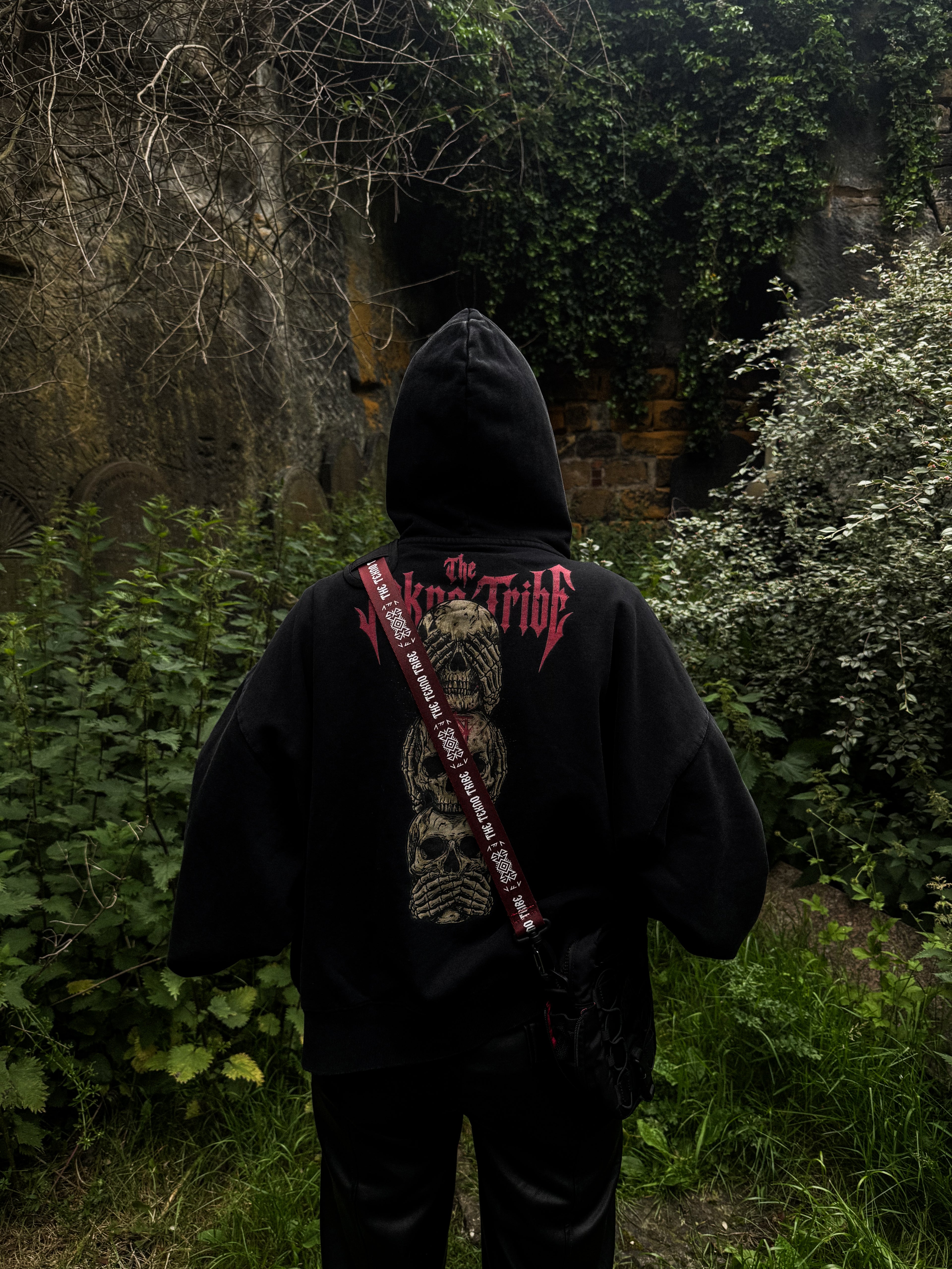 'Three Wise Skulls' Washed Hoodie