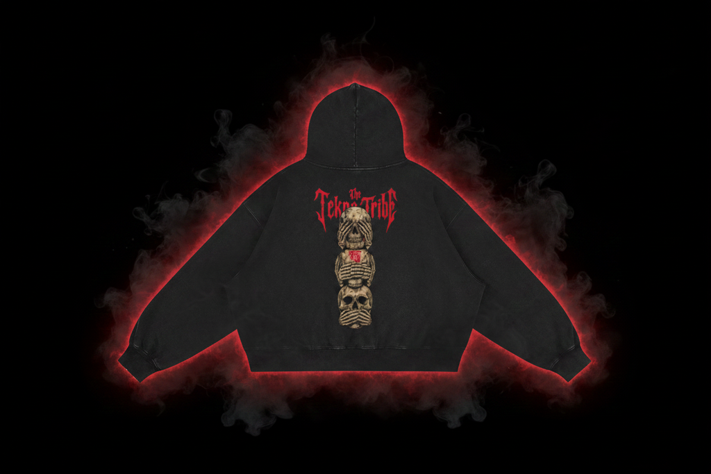Three Wise Skulls Hoodie red glow outline