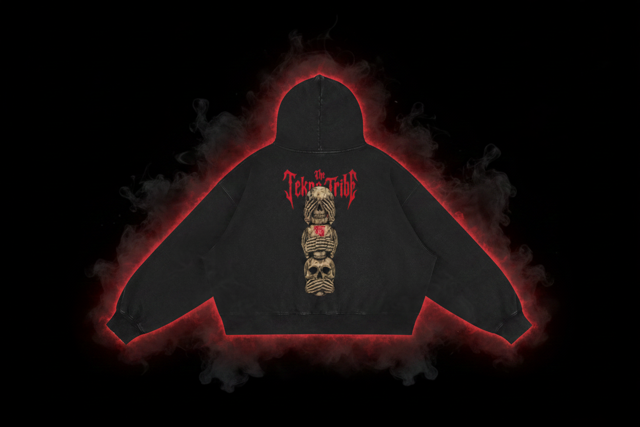 Three Wise Skulls Hoodie red glow outline